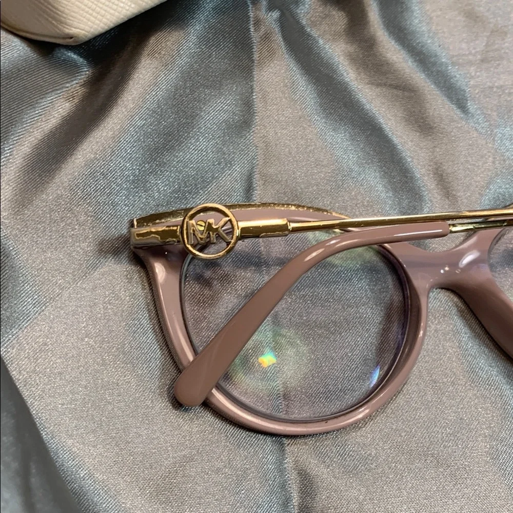 🌹VINTAGE Michael Kors • Pale Pink Cat-Eye Optical Glasses With Case •